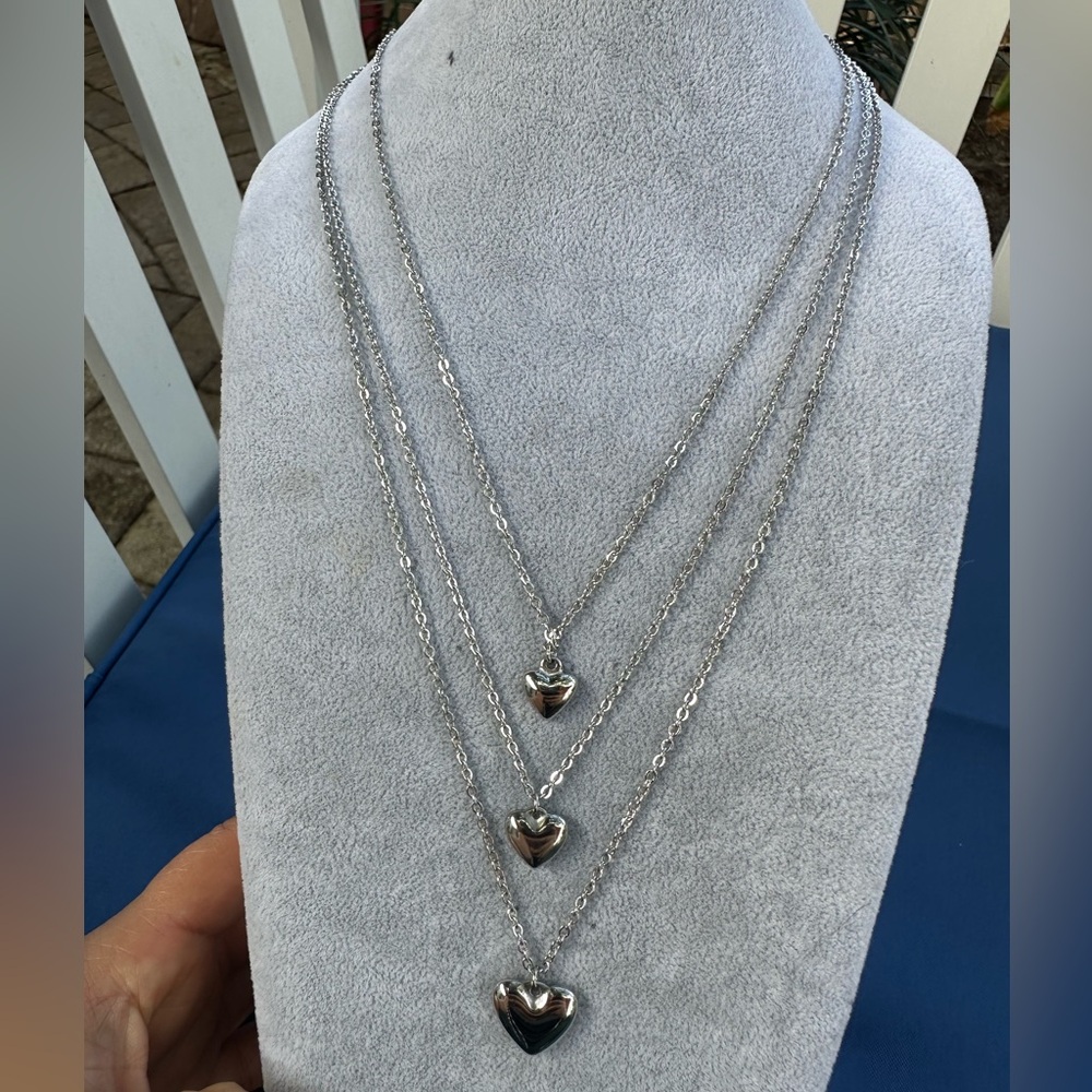 New Stainless Steel Silver Heart Pendant Layered Necklace